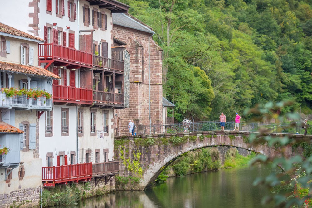 La primavera ha llegado a Saint Jean Pied de Port.